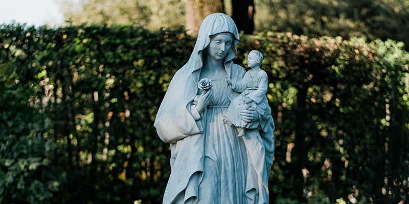 A statue of the Virgin Mary holding the baby Jesus